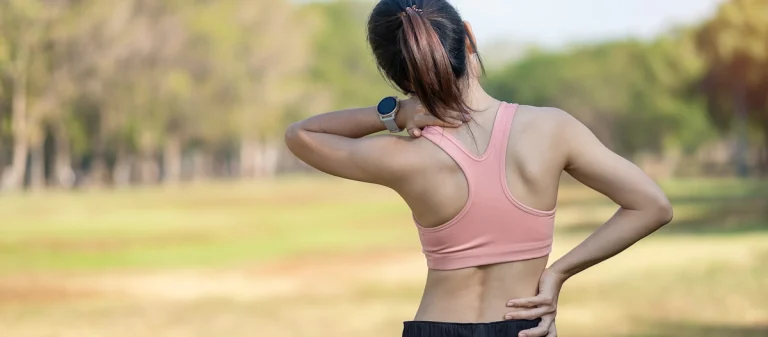 Voici : 5 causes que tu ignores sur tes douleurs aux côtes en faisant du sport