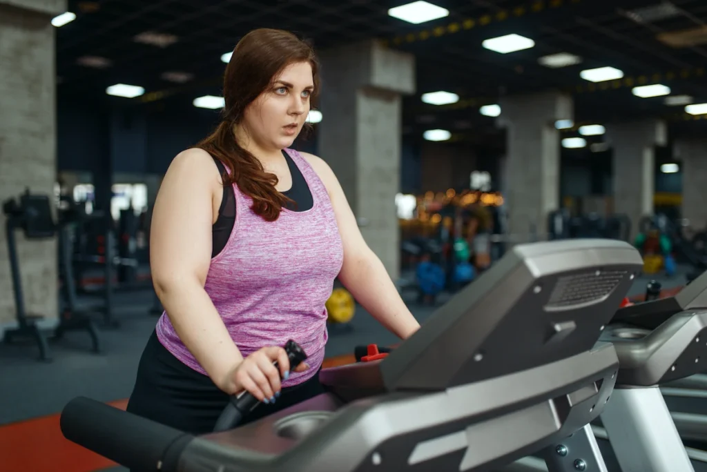 Voici comment perdre tes kilos en trop avec le tapis de course