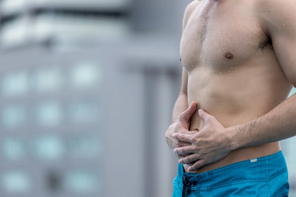 Parasite cryptosporidium résistant au chlore causant diarrhée et maux de ventre en piscine